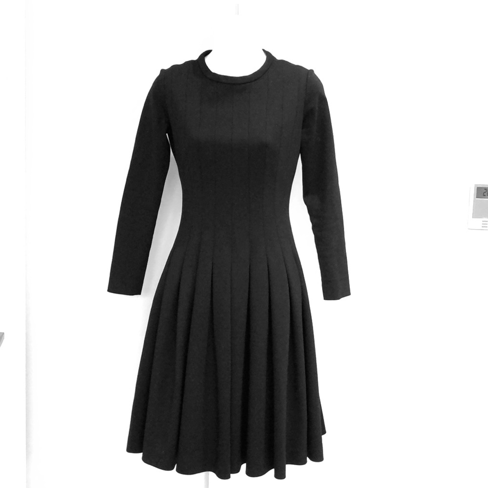 Éditions de Robes 😍 stunning dress